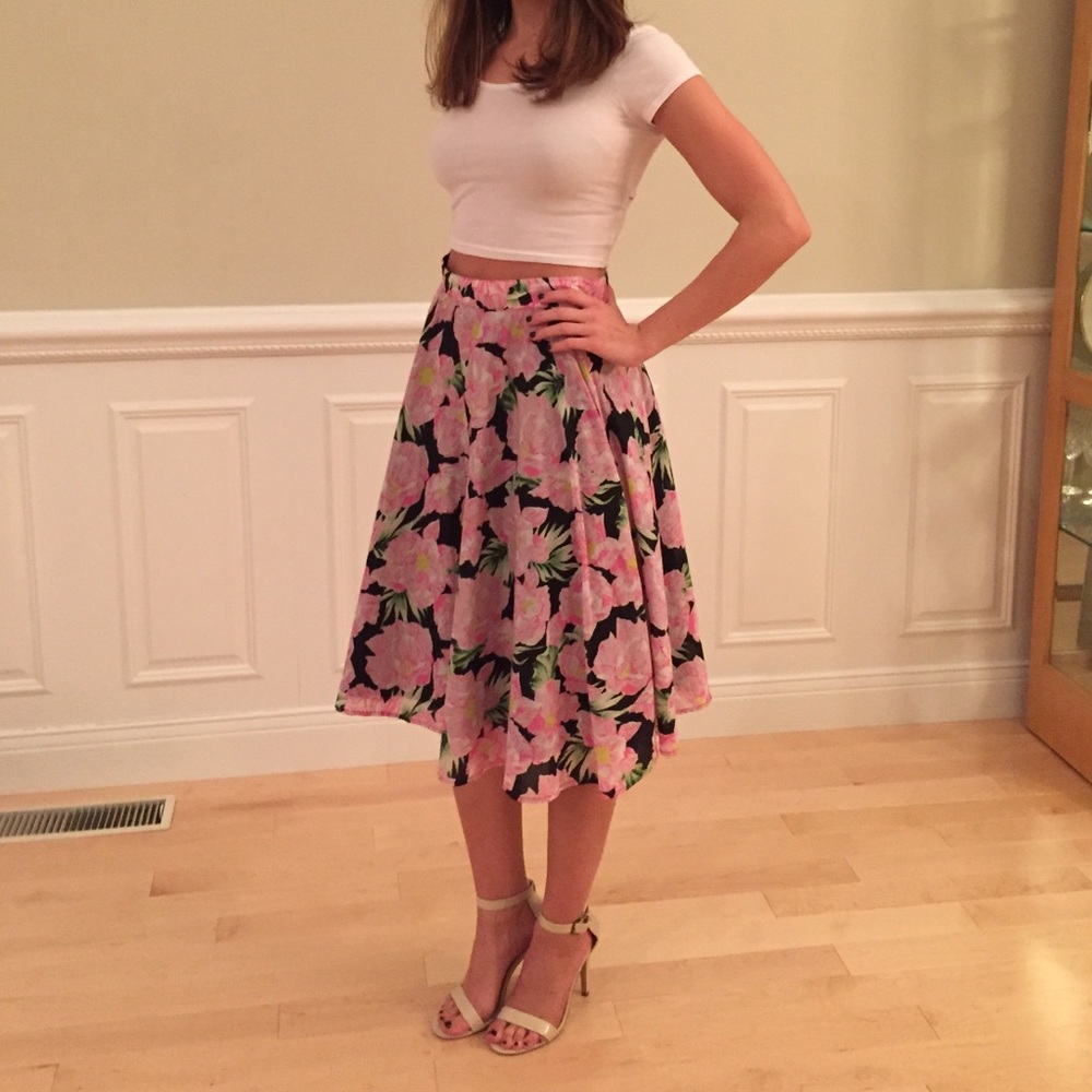 BNWT French Connection Floral Midi Skirt- Size 4